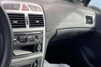 Serrure avant droit PEUGEOT 307