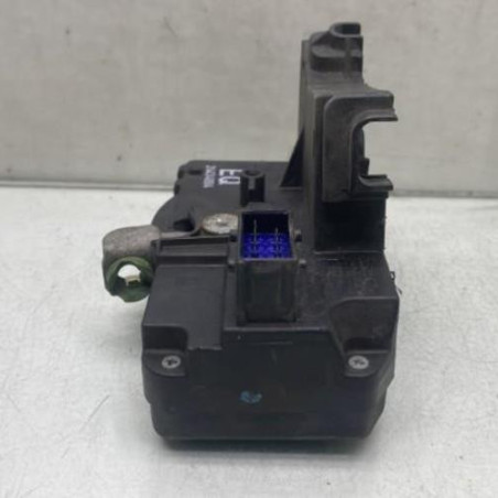 Serrure avant gauche OPEL CORSA C