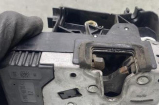 Serrure avant gauche OPEL CORSA C