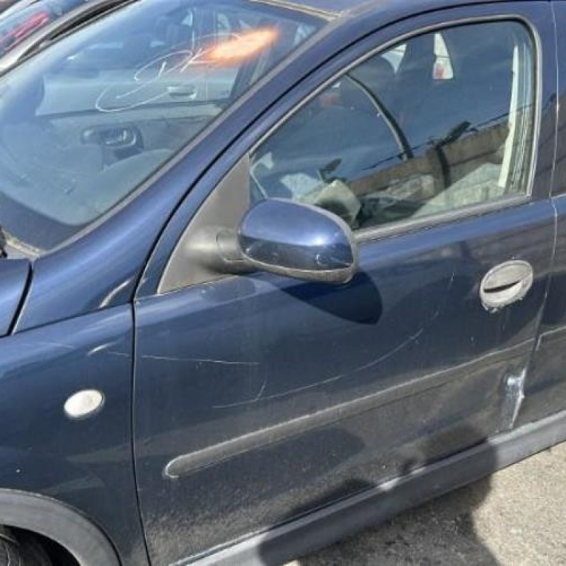 Serrure avant gauche OPEL CORSA C Photo n°9