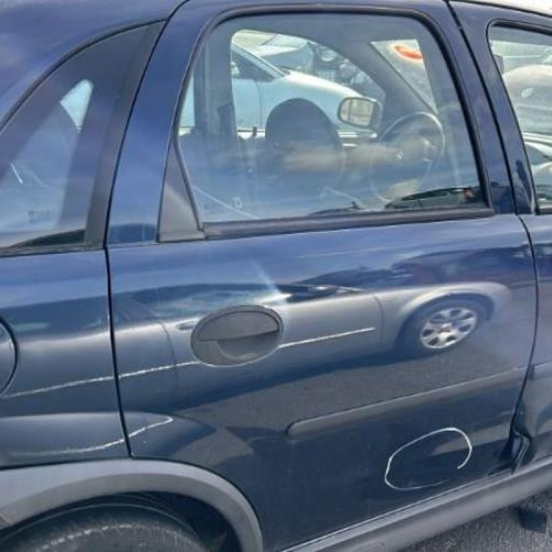Serrure avant gauche OPEL CORSA C Photo n°13