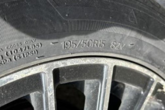 Serrure avant gauche OPEL CORSA C