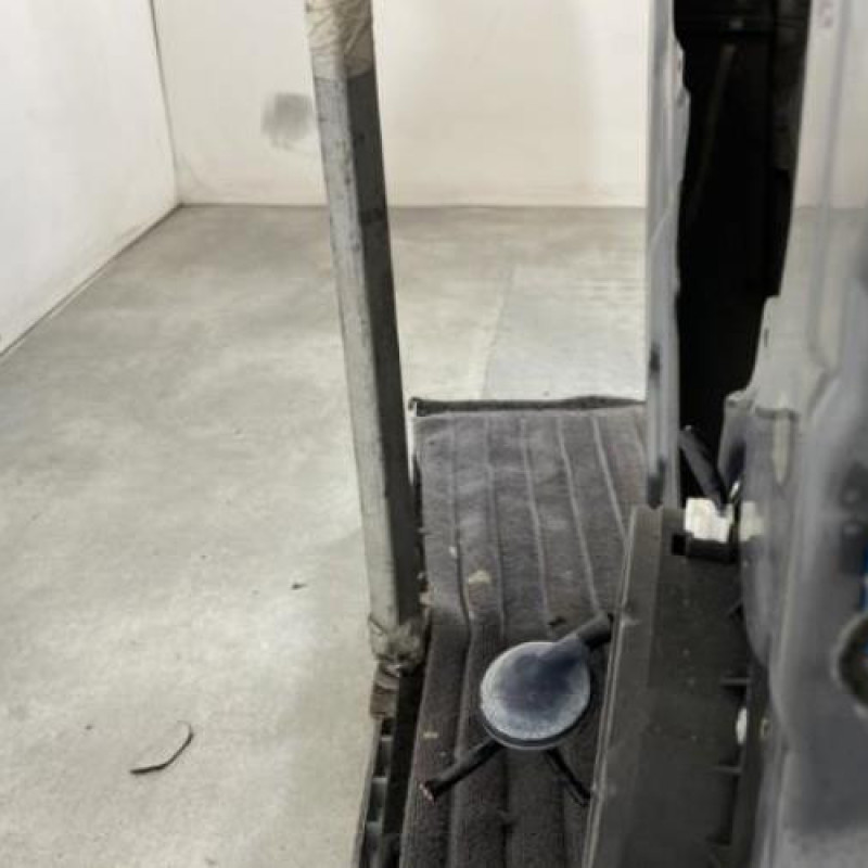 Porte arriere gauche HYUNDAI I 30 1 Photo n°4