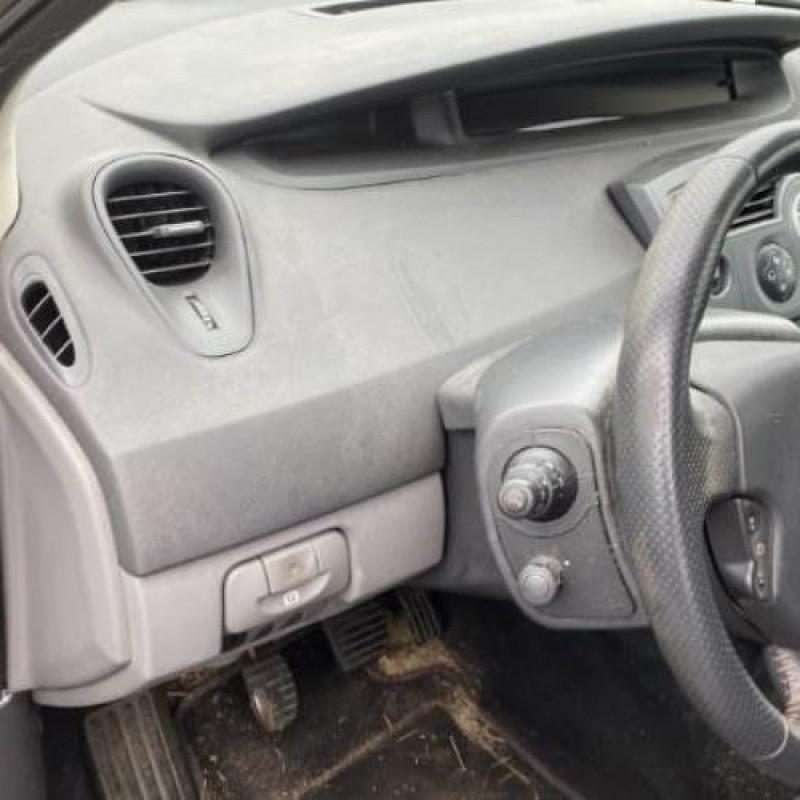Aile avant droit RENAULT SCENIC 2 Photo n°20
