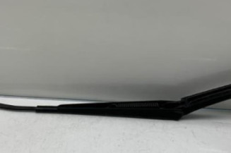 Bras essuie glace avant gauche SKODA OCTAVIA 3