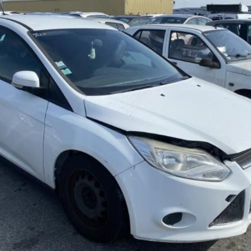 Feu arriere principal droit (feux) FORD FOCUS 3 Photo n°14