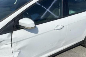 Feu arriere principal droit (feux) FORD FOCUS 3