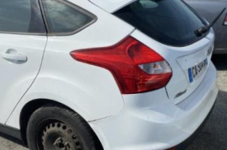 Feu arriere principal droit (feux) FORD FOCUS 3