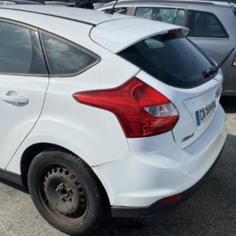 Feu arriere principal droit (feux) FORD FOCUS 3 Photo n°20