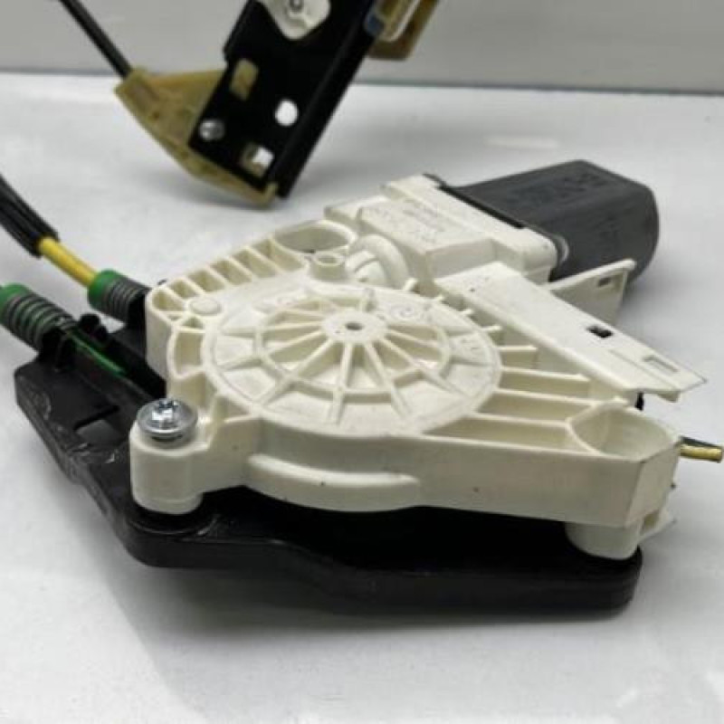 Leve vitre electrique avant droit AUDI A1 1 Photo n°6