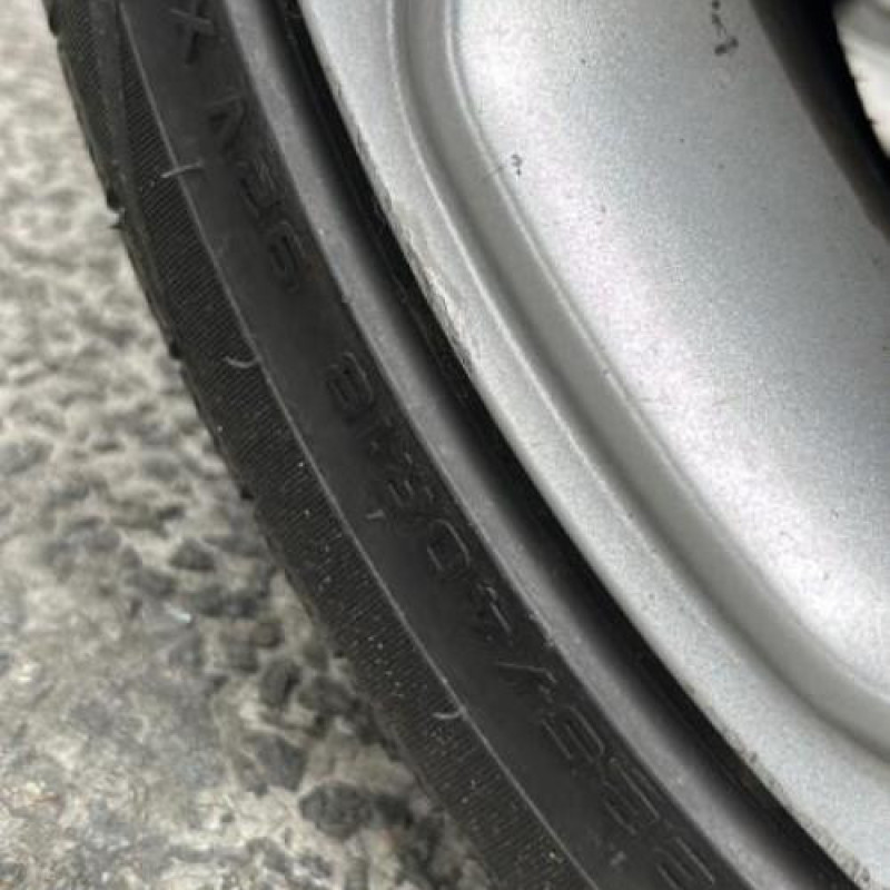 Verin de coffre FORD FOCUS 2 Photo n°17