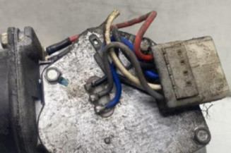 Moteur essuie glace avant CITROEN AX