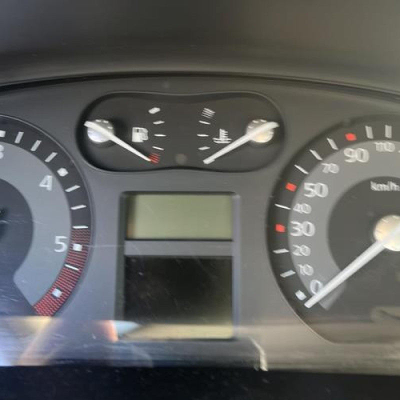Aile avant droit RENAULT LAGUNA 2 Photo n°17