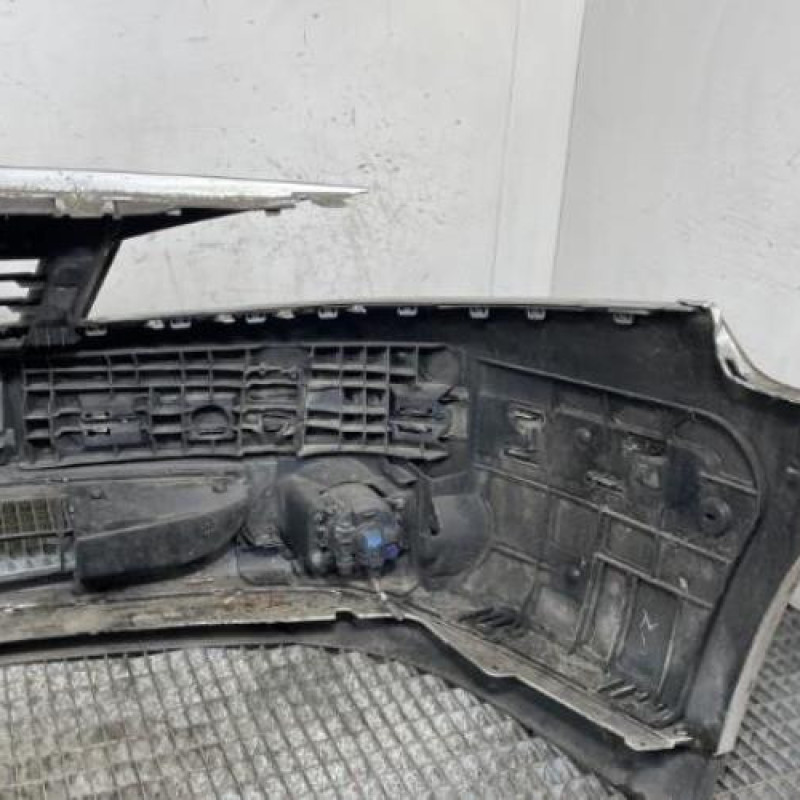 Pare choc avant RENAULT LAGUNA 2 Photo n°6