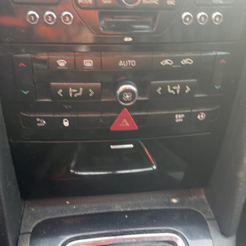 Porte arriere gauche PEUGEOT 407 Photo n°14