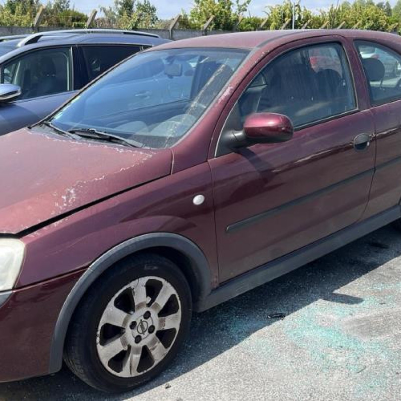 Pare choc arriere OPEL CORSA C Photo n°9