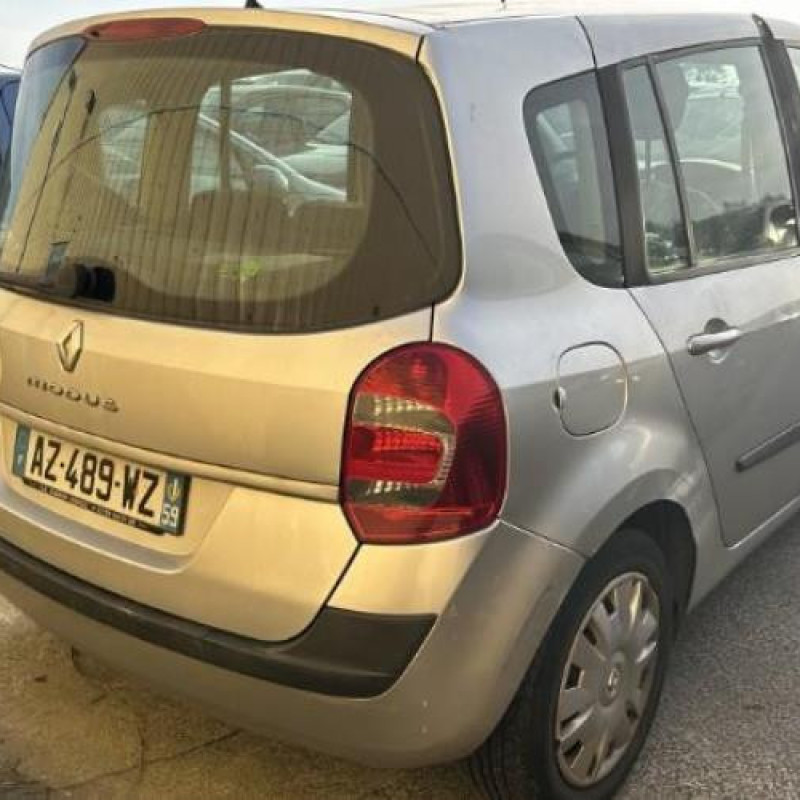 Volant RENAULT MODUS Photo n°15