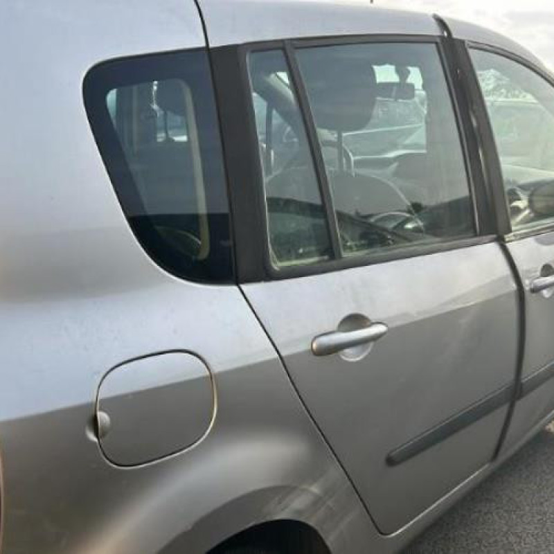 Volant RENAULT MODUS Photo n°16