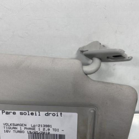 Pare soleil droit VOLKSWAGEN TIGUAN 1
