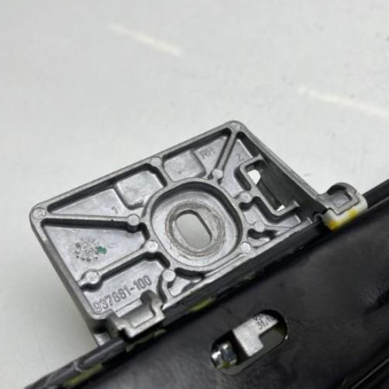 Leve vitre electrique arriere droit MERCEDES CLASSE CLA 117 Photo n°2
