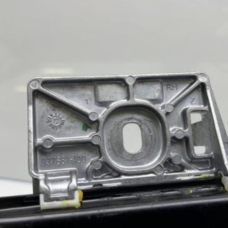 Leve vitre electrique avant droit MERCEDES CLASSE CLA 117 Photo n°12