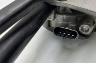 Moteur essuie glace avant MERCEDES CLASSE CLA 117