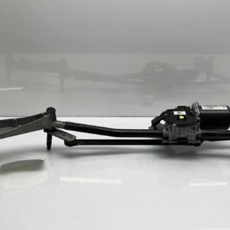 Moteur essuie glace avant MERCEDES CLASSE CLA 117 Photo n°8