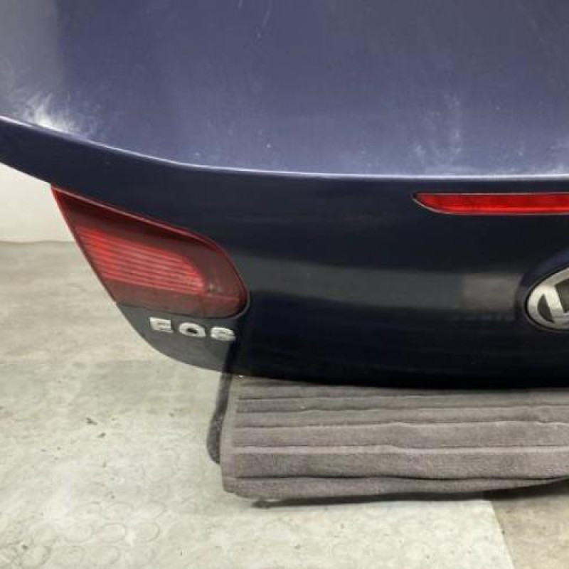 Malle/Hayon arriere VOLKSWAGEN EOS Photo n°7