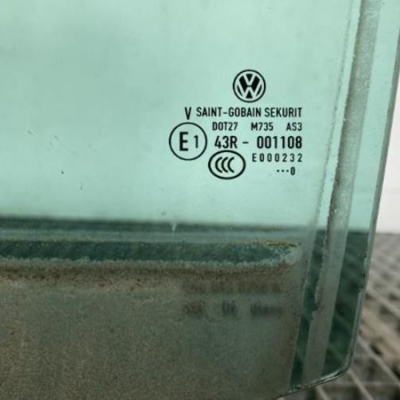 Vitre arriere gauche VOLKSWAGEN TIGUAN 1 Photo n°3
