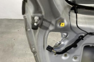 Malle/Hayon arriere KIA RIO 3