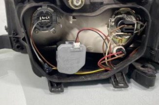 Optique avant principal droit (feux)(phare) SKODA FABIA 1