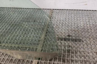 Vitre avant droit SKODA FABIA 1