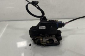 Serrure avant droit SKODA FABIA 1