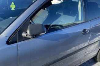 Moteur essuie glace avant VOLKSWAGEN POLO 4