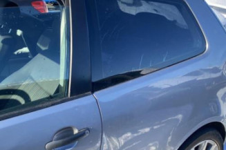Moteur essuie glace avant VOLKSWAGEN POLO 4