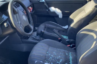 Moteur essuie glace avant VOLKSWAGEN POLO 4