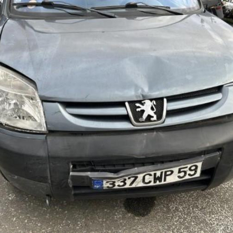 Vase de lave glace PEUGEOT PARTNER 1 Photo n°9