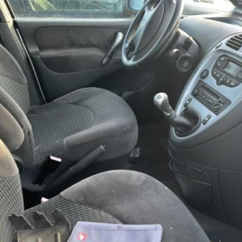 Aile avant droit CITROEN XSARA PICASSO Photo n°16