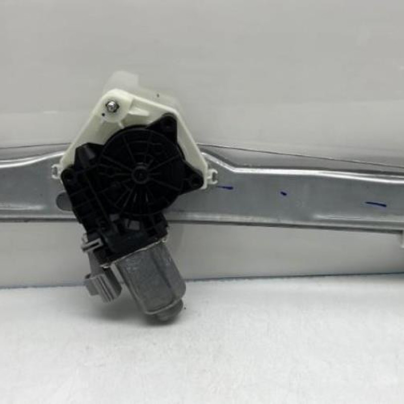 Leve vitre electrique avant droit FORD KA+ Photo n°1