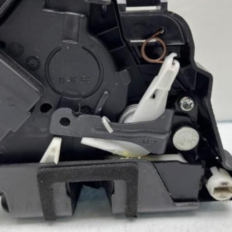 Serrure arriere droit FORD KA+ Photo n°7