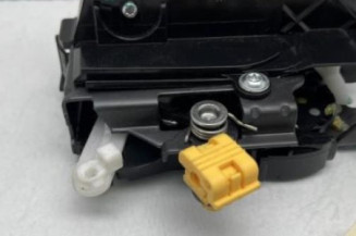 Serrure avant droit FORD KA+
