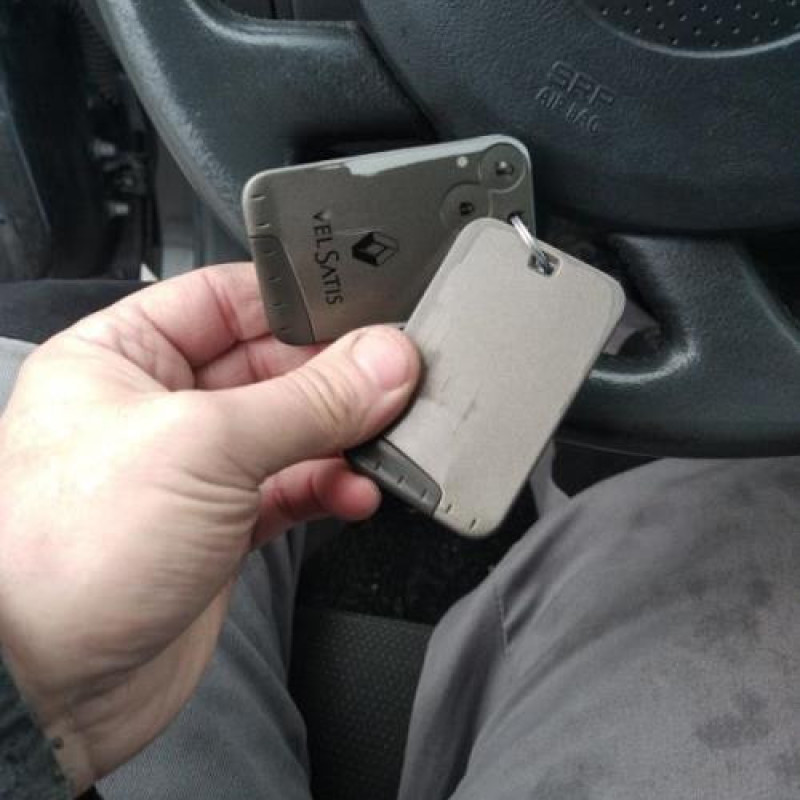 Air bag conducteur RENAULT VEL SATIS Photo n°17