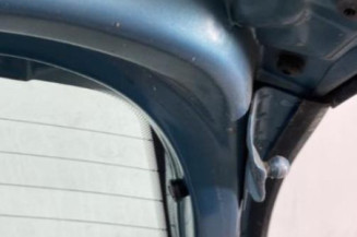 Malle/Hayon arriere RENAULT CLIO 2