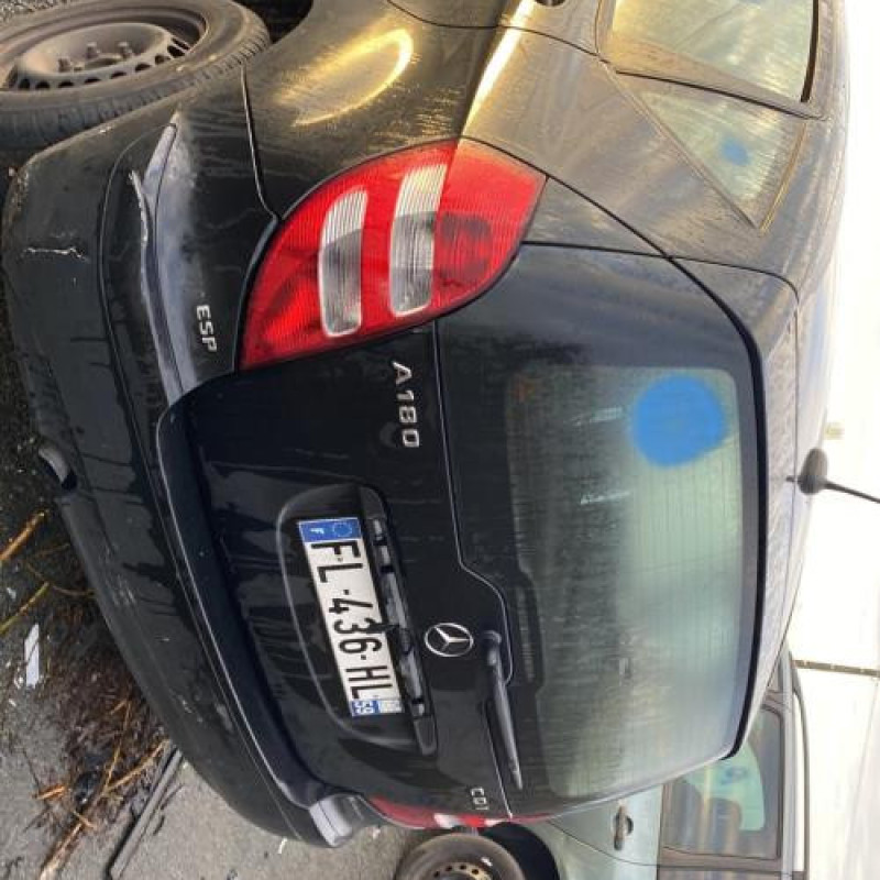 Feu arriere principal droit (feux) MERCEDES CLASSE A 169 Photo n°10