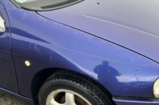 Aile avant gauche OPEL TIGRA 1