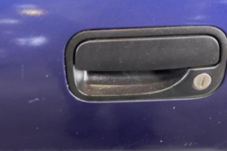 Porte avant gauche OPEL TIGRA 1