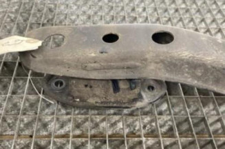 Renfort pare choc arriere (traverse) PEUGEOT 107