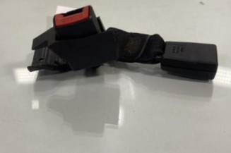 Attache ceinture arriere gauche RENAULT CLIO 3
