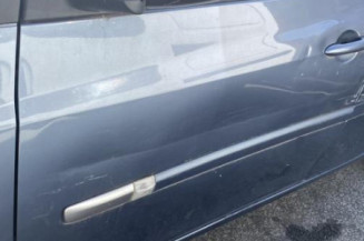 Attache ceinture arriere gauche RENAULT CLIO 3
