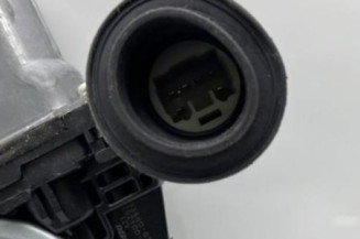 Leve vitre electrique avant gauche SUZUKI SWIFT 3